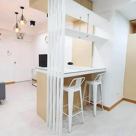Travelers Inn - Cozy Capsule Bunks, Makati Manila Exterior photo